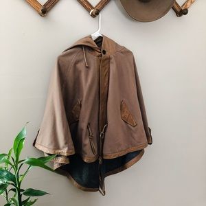 Dacute leather and wool poncho